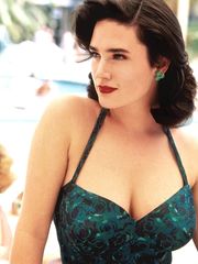 Jennifer Connelly nude .